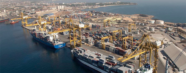 Comment la Russie contourne les sanctions internationales en utilisant les ports africains